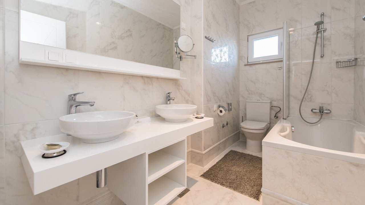 Photo of Bathroom in Novalja