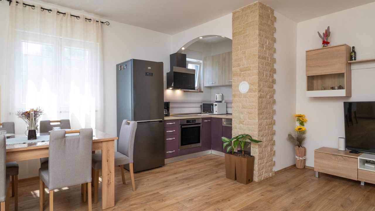 Photo of Kitchen in Loborika