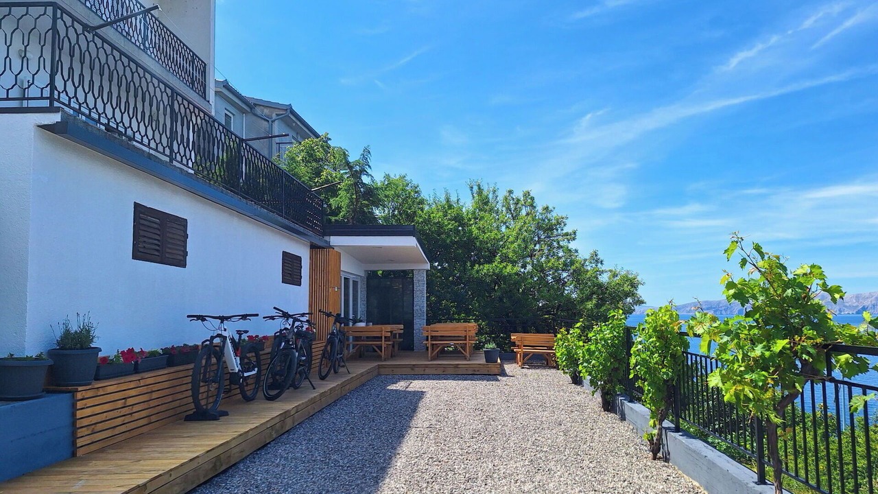 Photo of Outdoor in Vratarusa