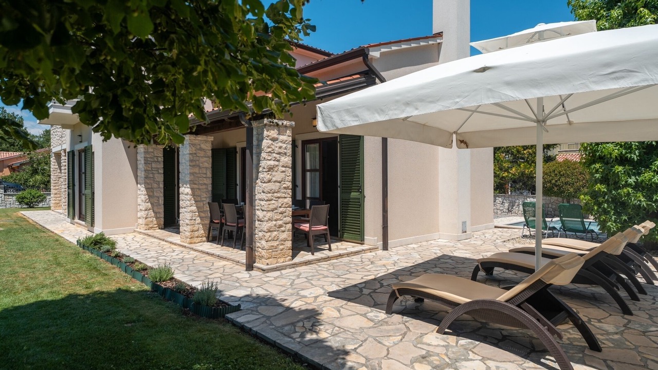 Photo of Patio Balcony in Snasici