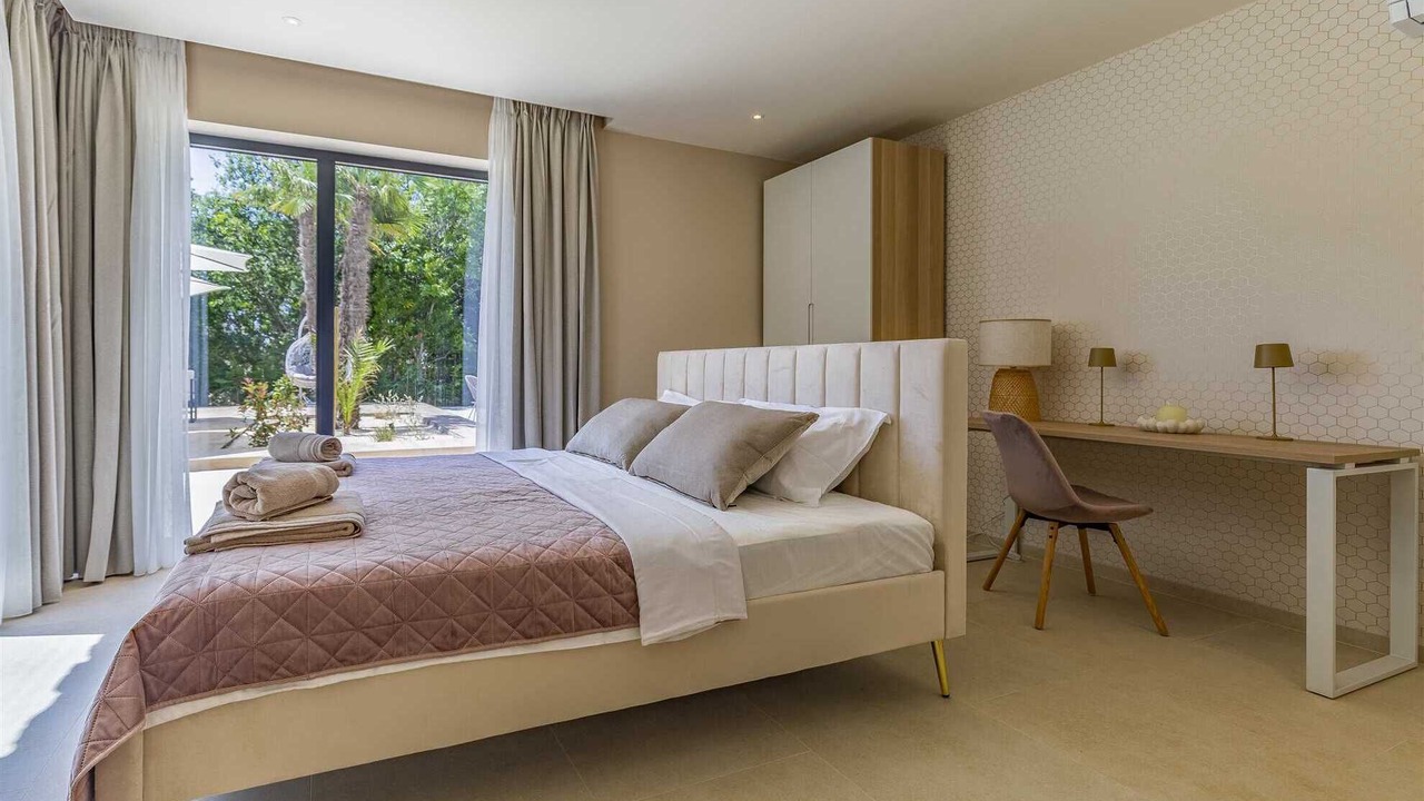 Photo of Bedroom in Pomer