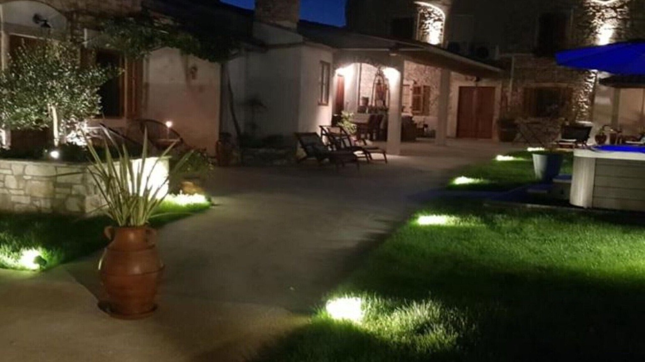 Photo of Outdoor in Loborika