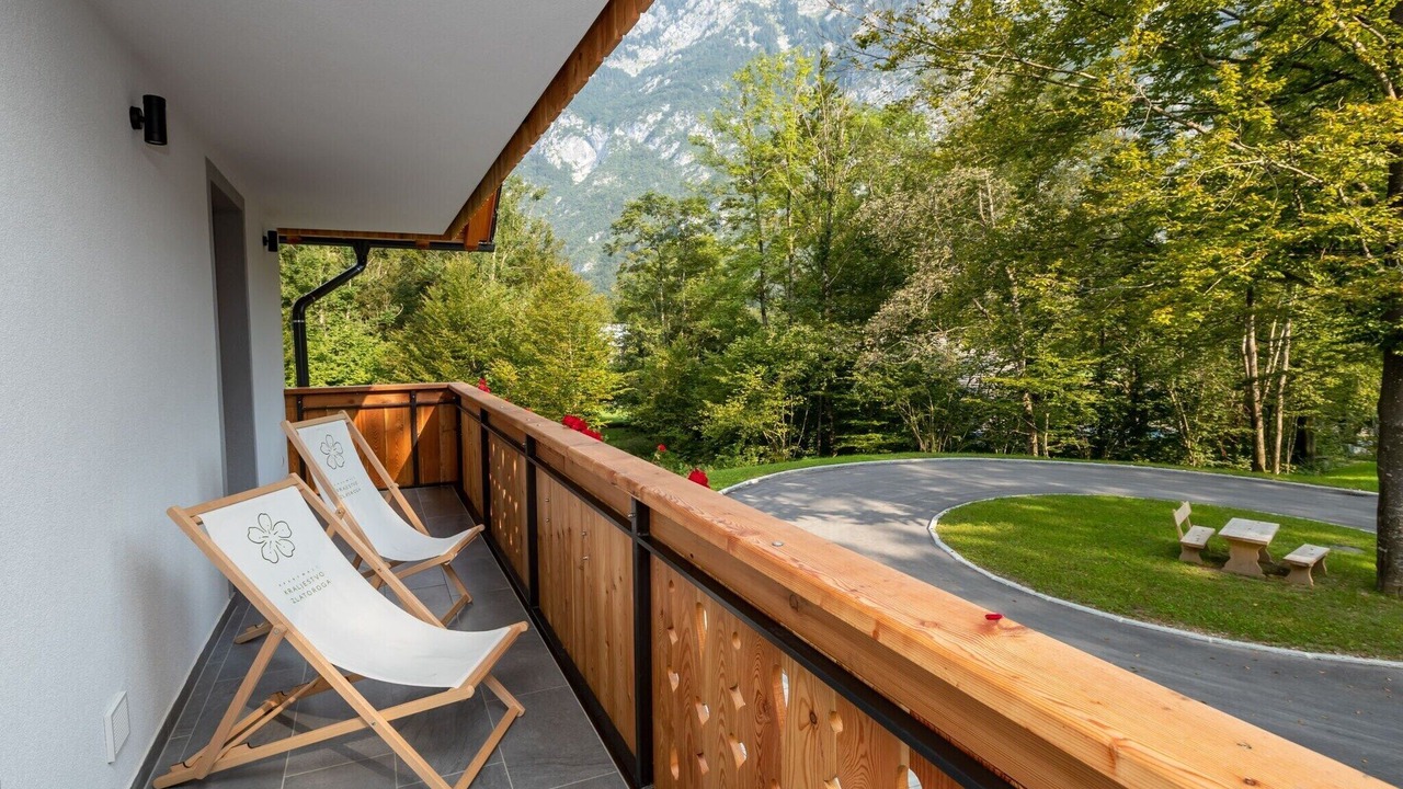 Photo of Patio Balcony in Ukanc