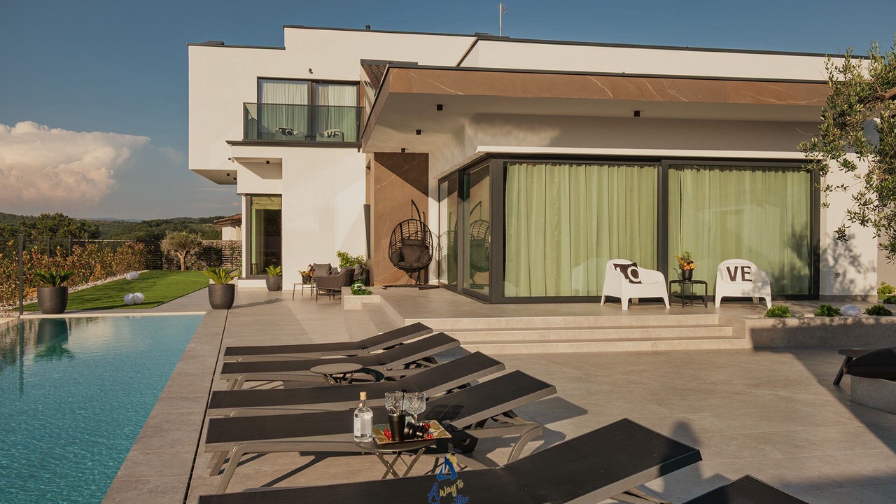 Photo of Outdoor in Momjan