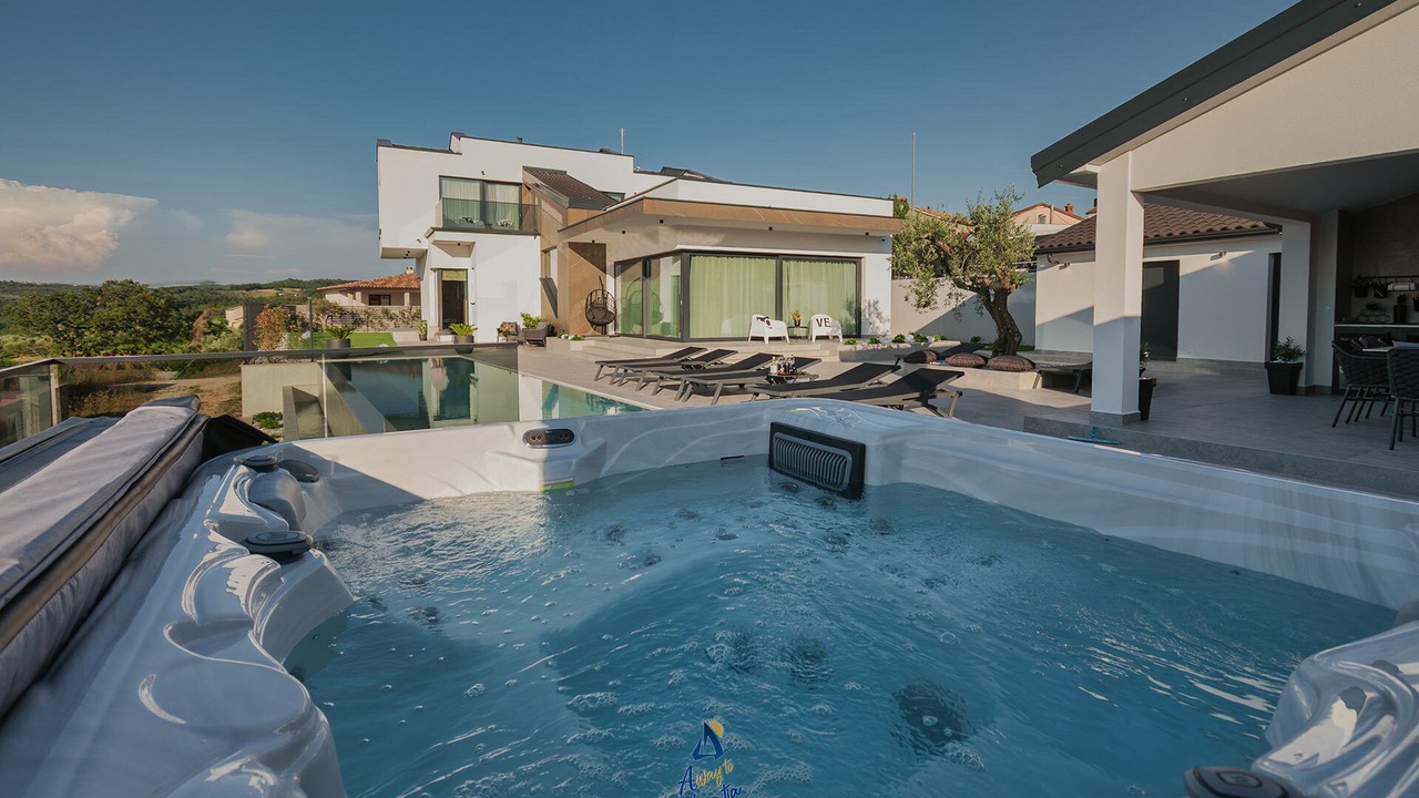 Photo of Patio Balcony in Momjan