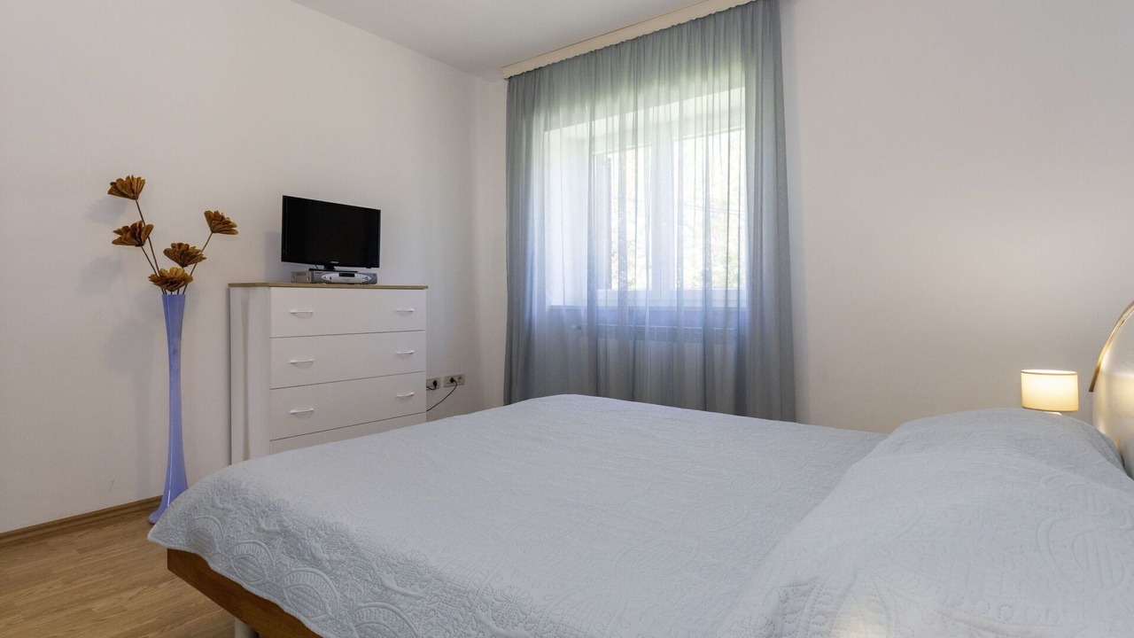 Photo of Bedroom in Topid