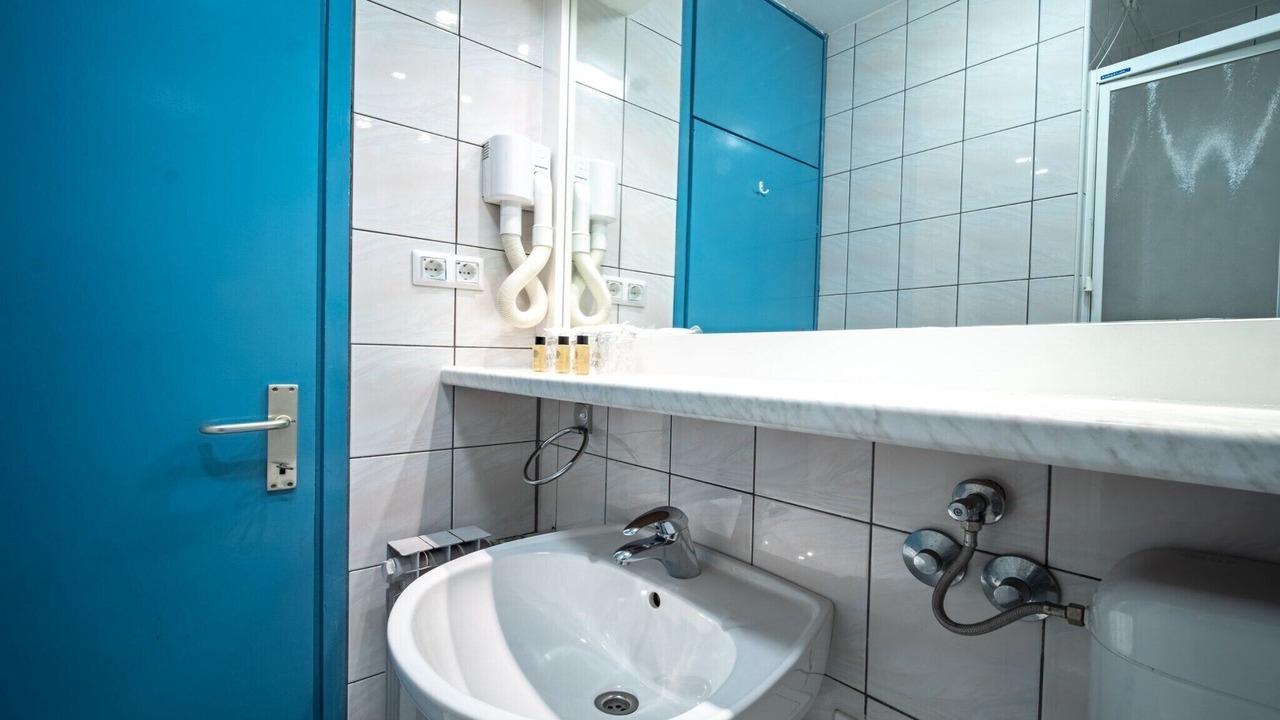 Photo of Bathroom in Cove Rogacic