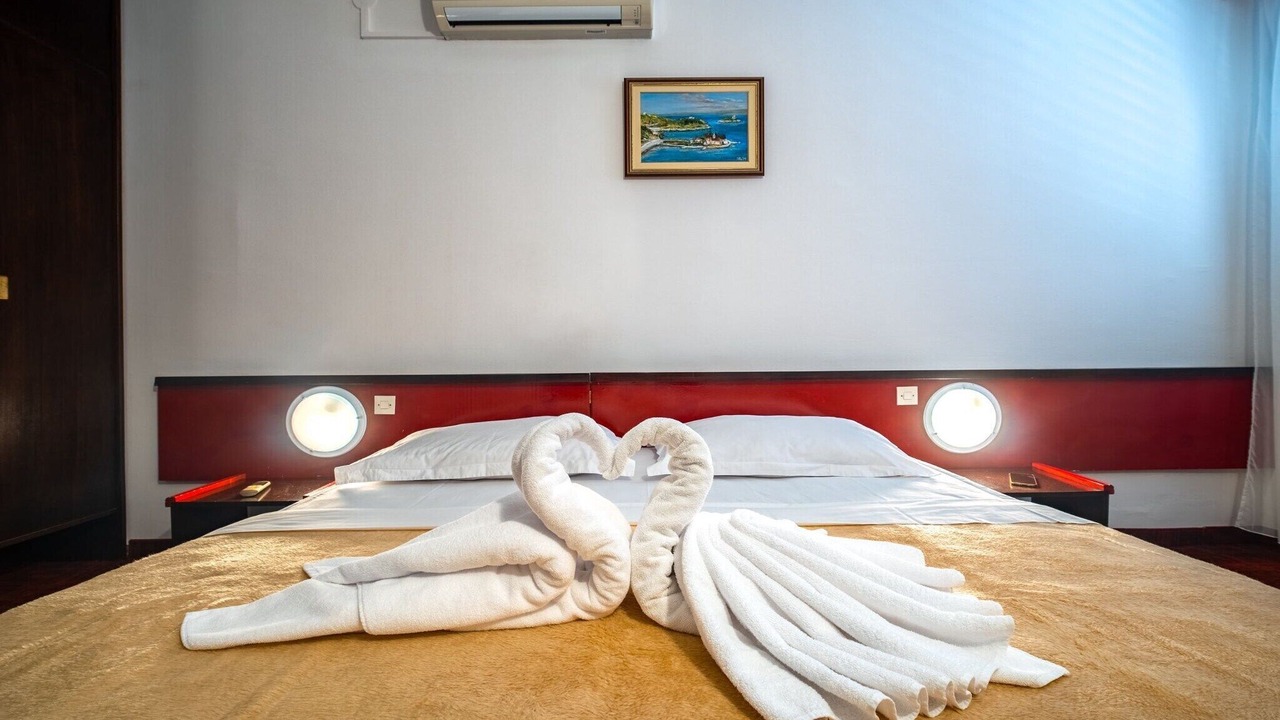 Photo of Others in Cove Rogacic