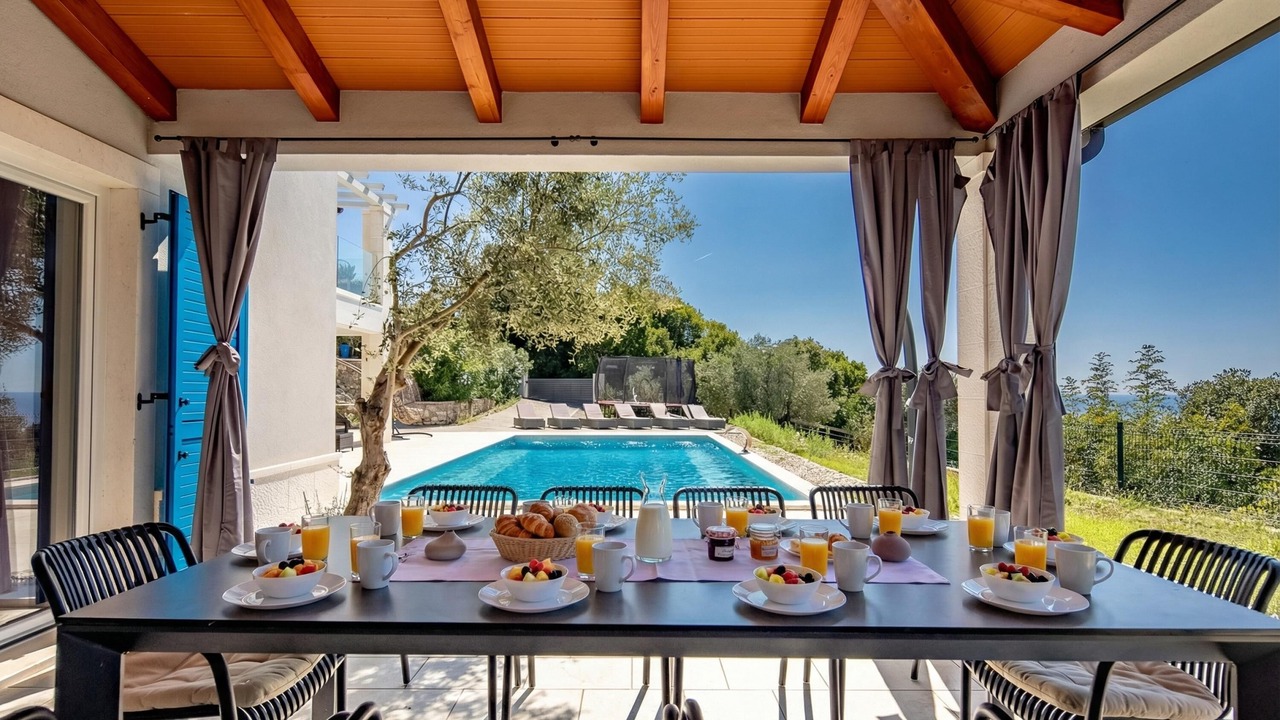 Photo of Outdoor in Rasa