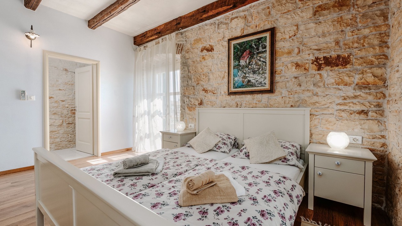 Photo of Bedroom in Barat