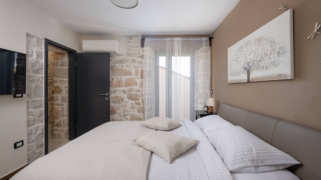 Photo of Bedroom in Filipini