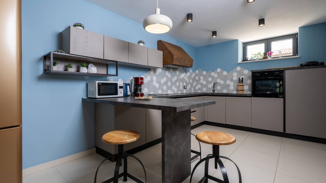Photo of Kitchen in Filipini
