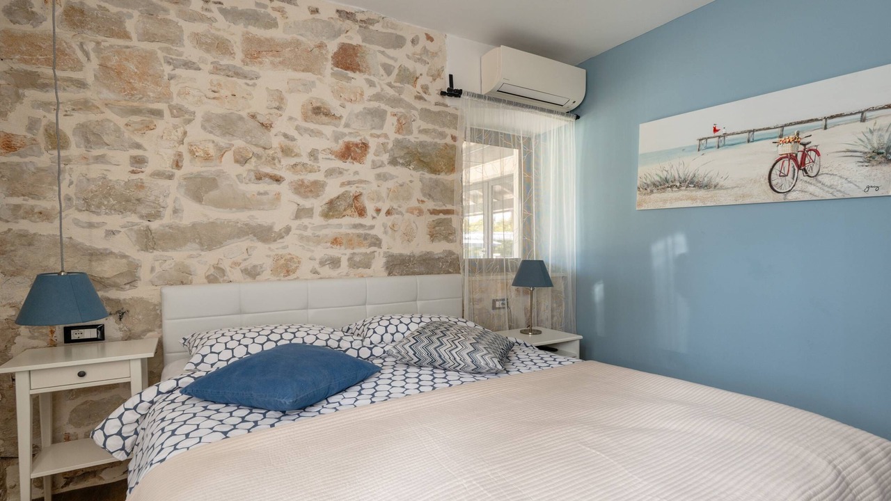 Photo of Bedroom in Filipini