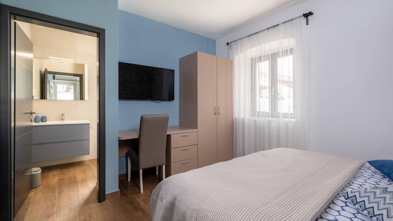 Photo of Bedroom in Filipini