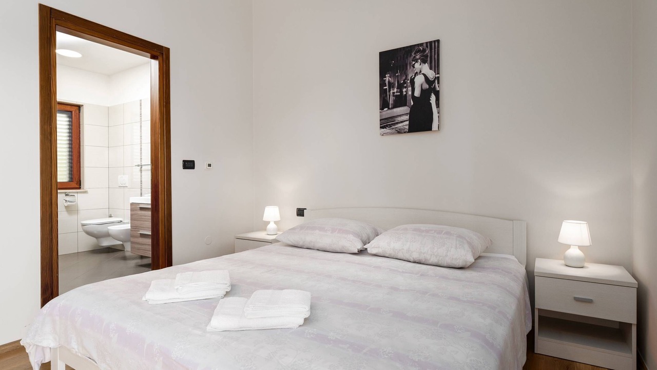 Photo of Bedroom in Katun