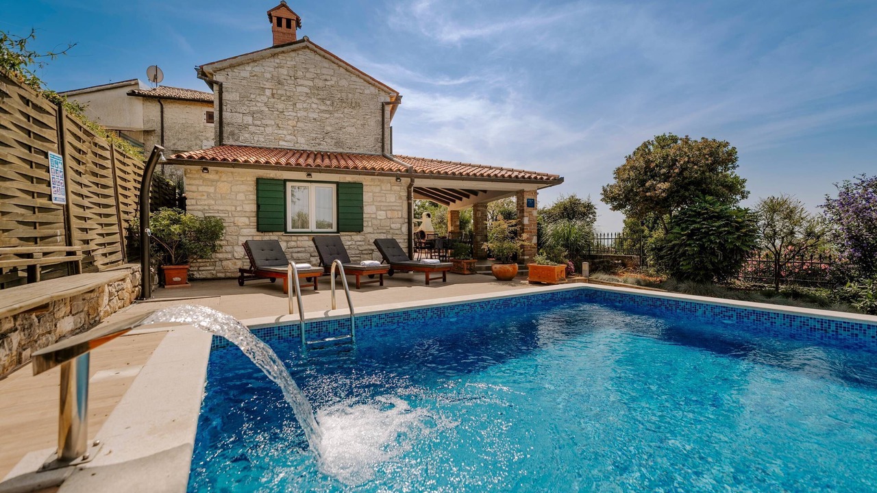 Photo of Outdoor in Strpacici