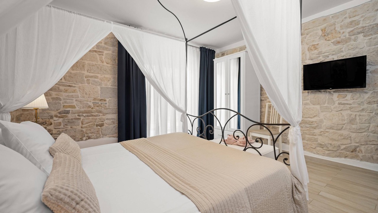 Photo of Bedroom in Kastelir