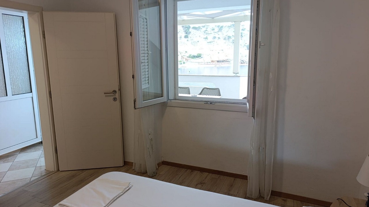 Photo of Bedroom in Metajna