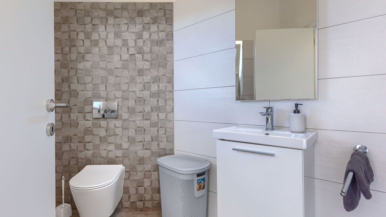 Photo of Bathroom in Loborika