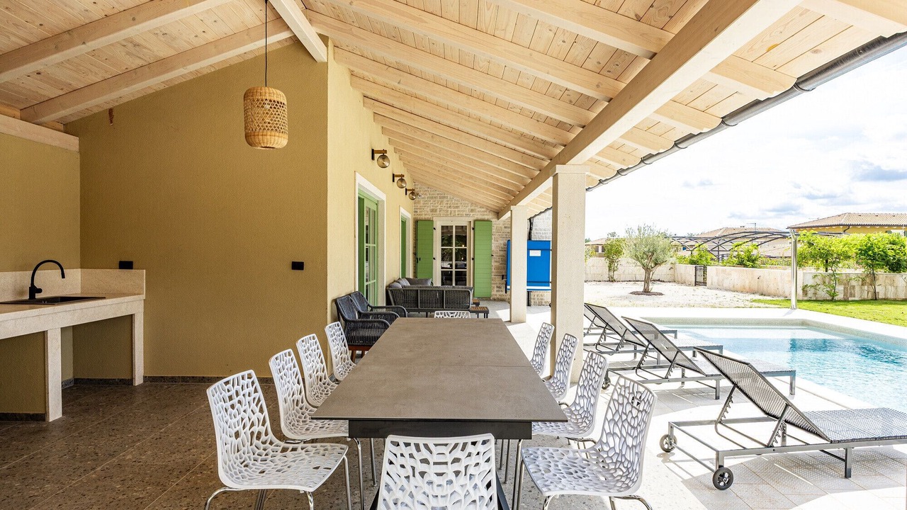 Photo of Outdoor in Ferlini