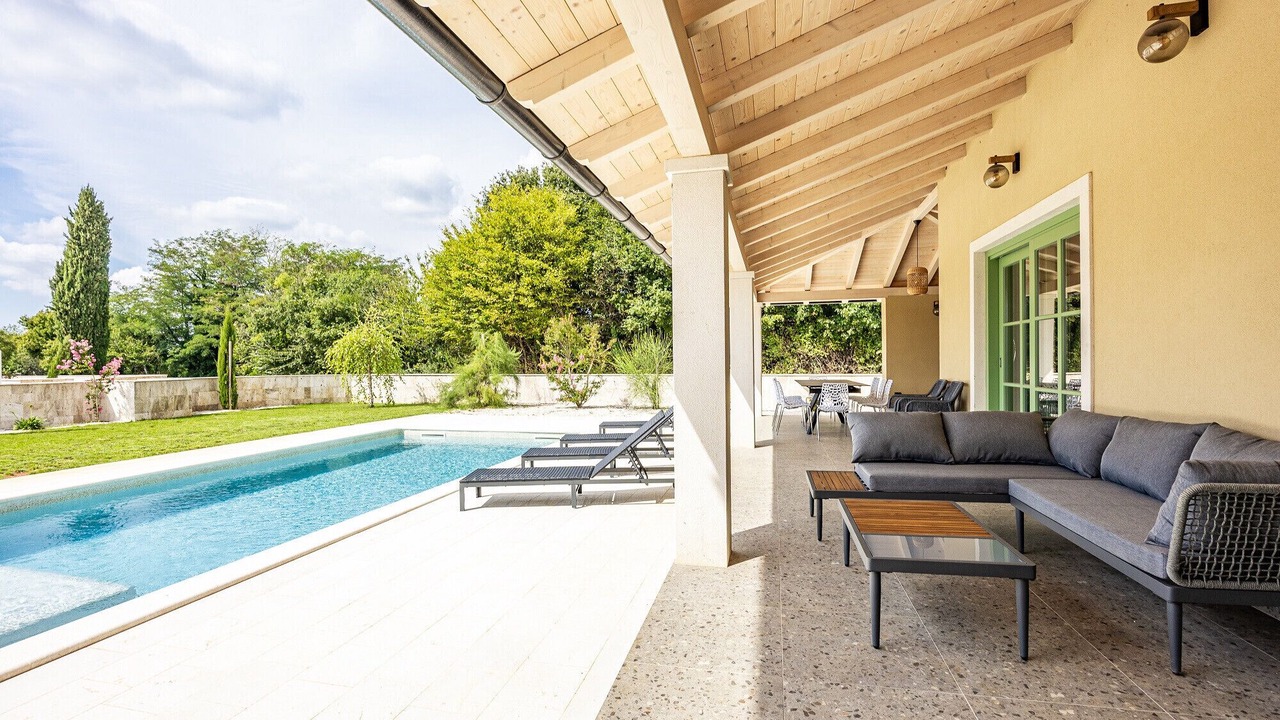 Photo of Outdoor in Ferlini
