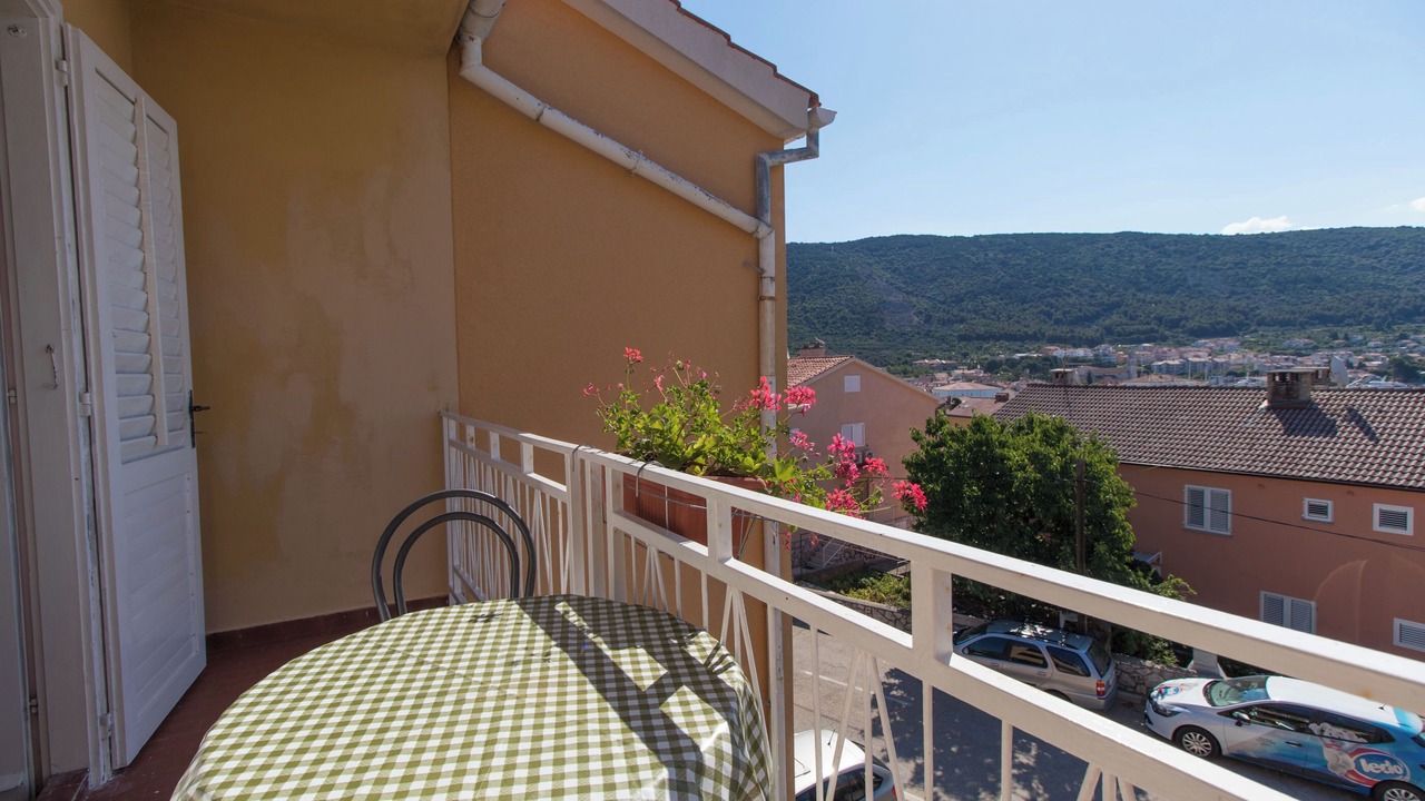 Photo of Outdoor in Cres