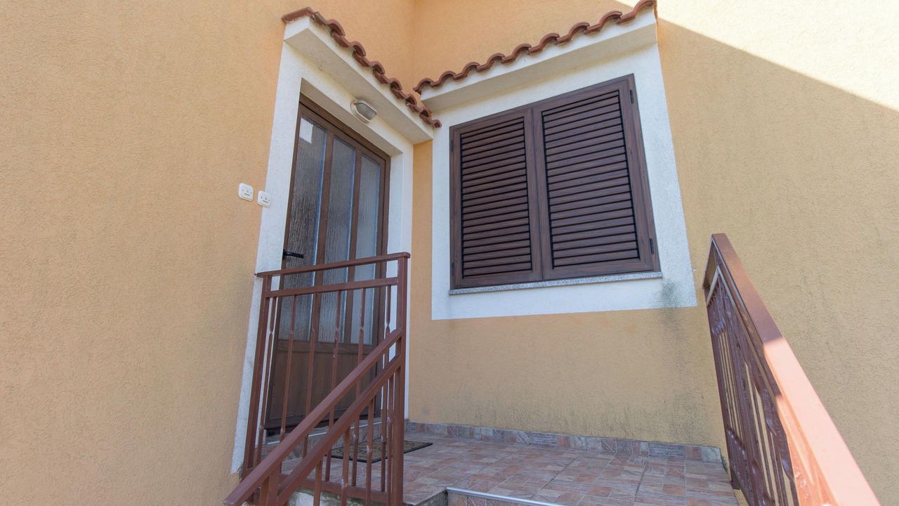 Photo of Outdoor in Cres