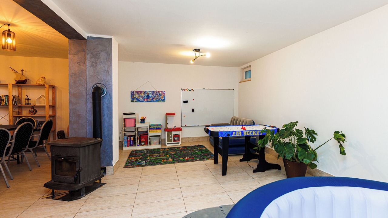 Photo of Bedroom in Lic