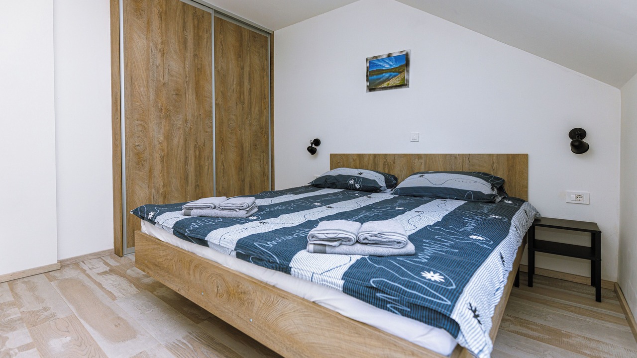 Photo of Bedroom in Lic