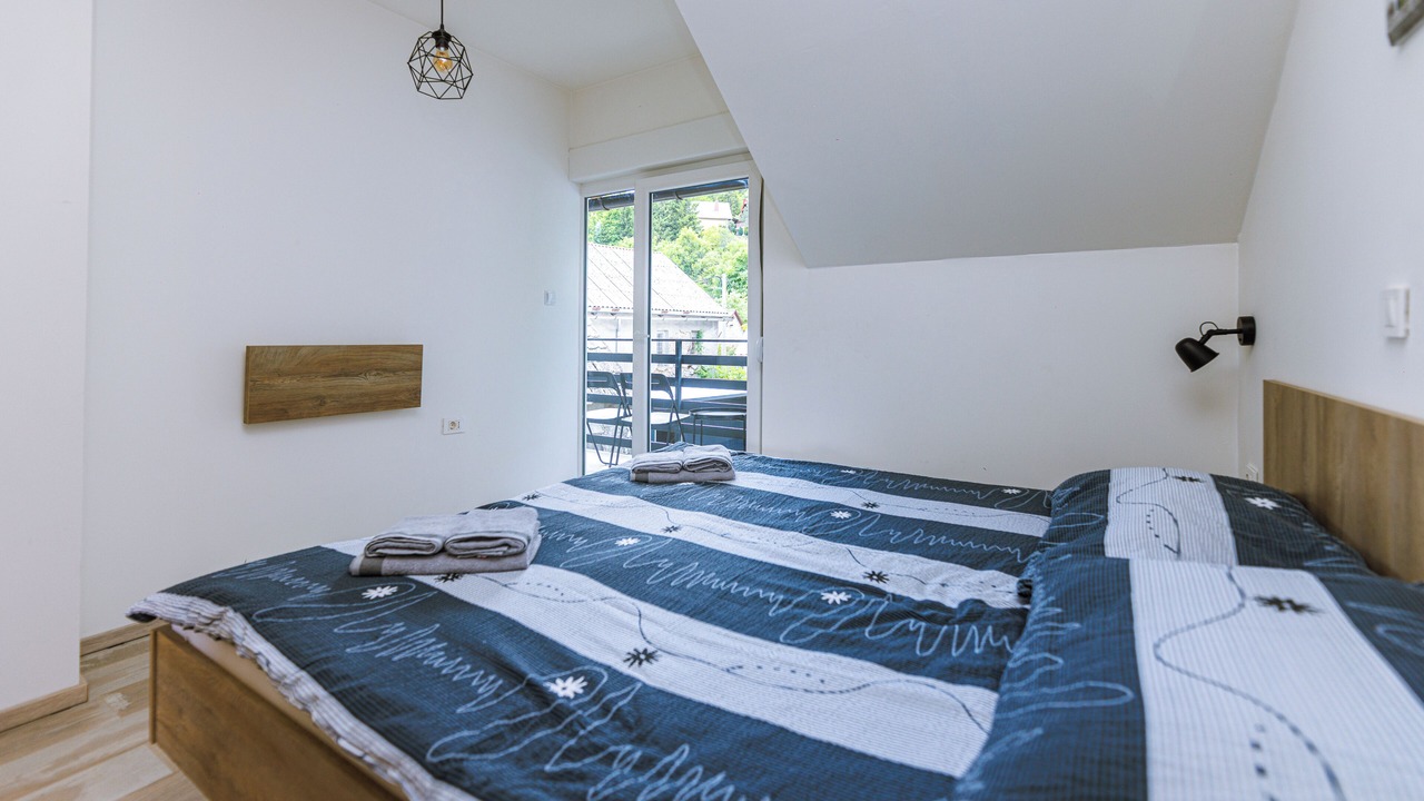 Photo of Bedroom in Lic