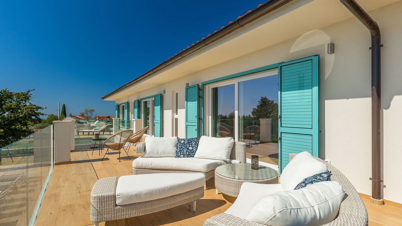 Photo of Patio Balcony in Jursici