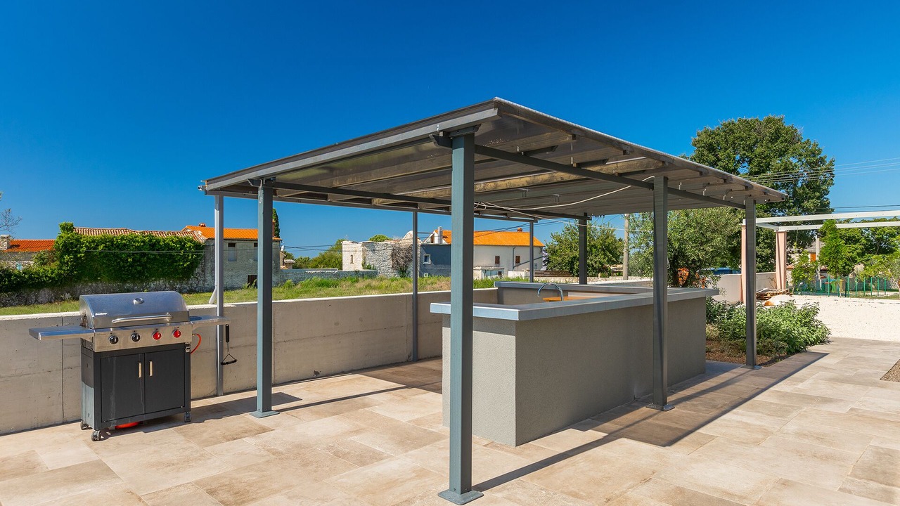 Photo of Patio Balcony in Jursici