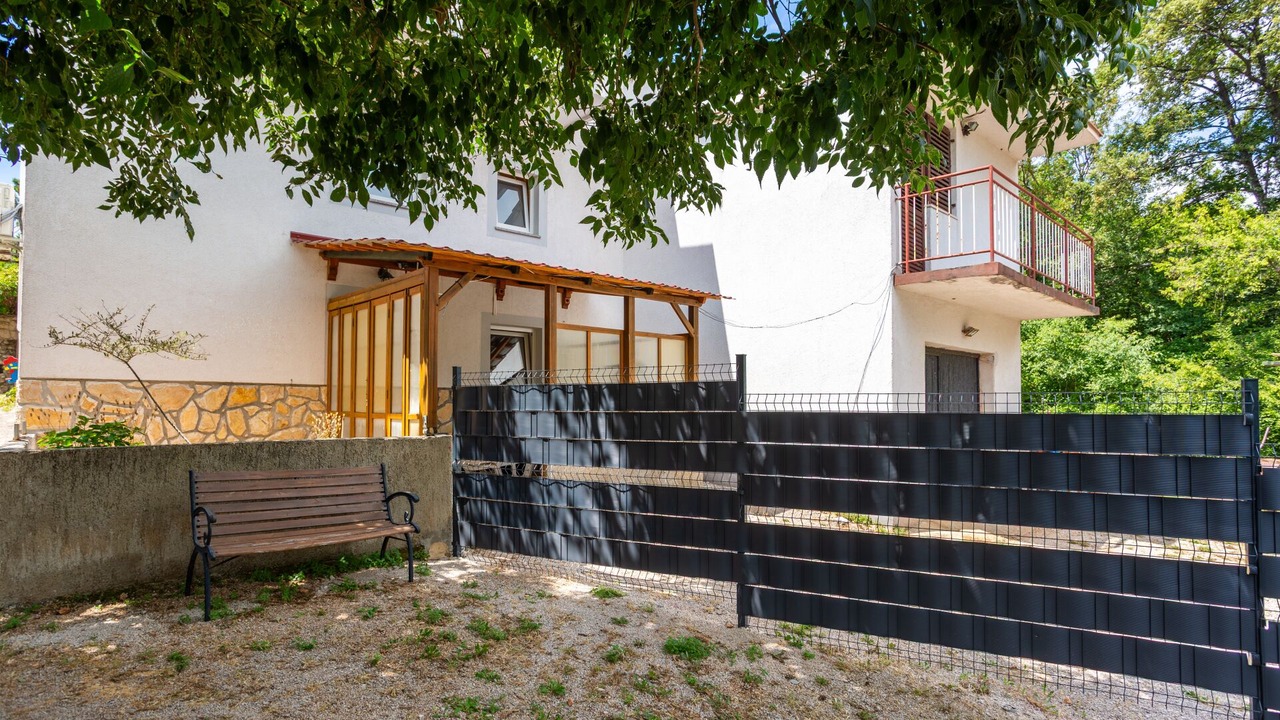 Photo of Outdoor in Risika