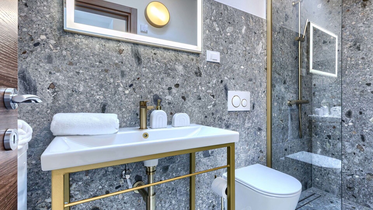 Photo of Bathroom in Loborika