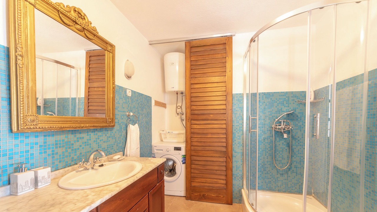 Photo of Bathroom in Bol