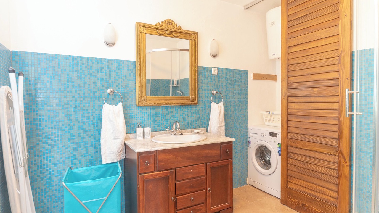 Photo of Bathroom in Bol