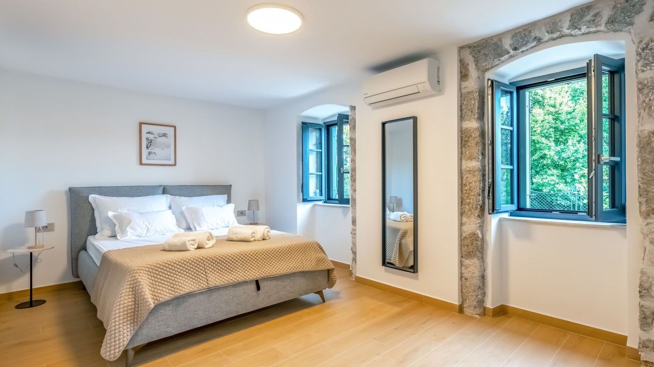 Photo of Bedroom in Opric