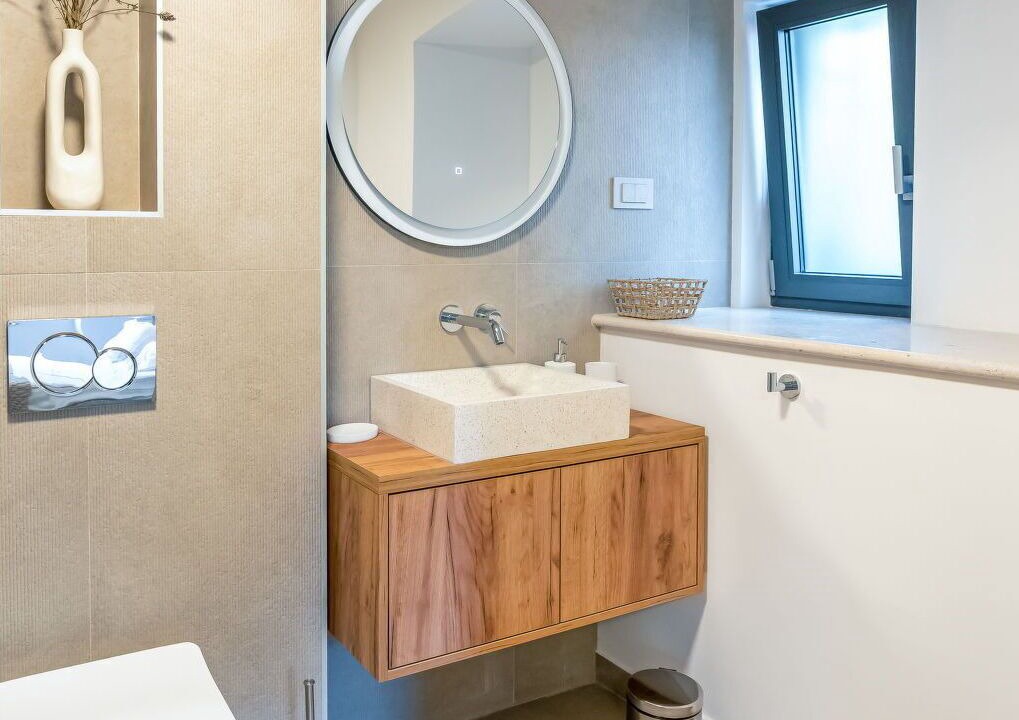 Photo of Bathroom in Opric