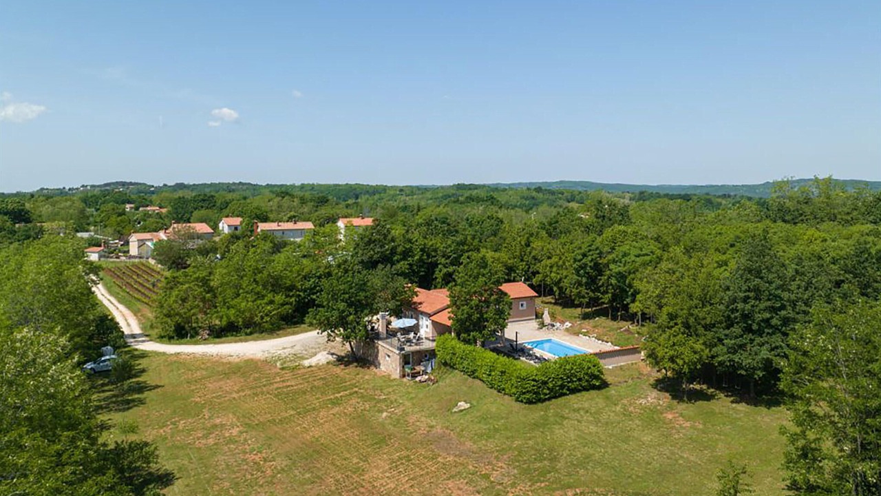 Photo of Others in Zupanici