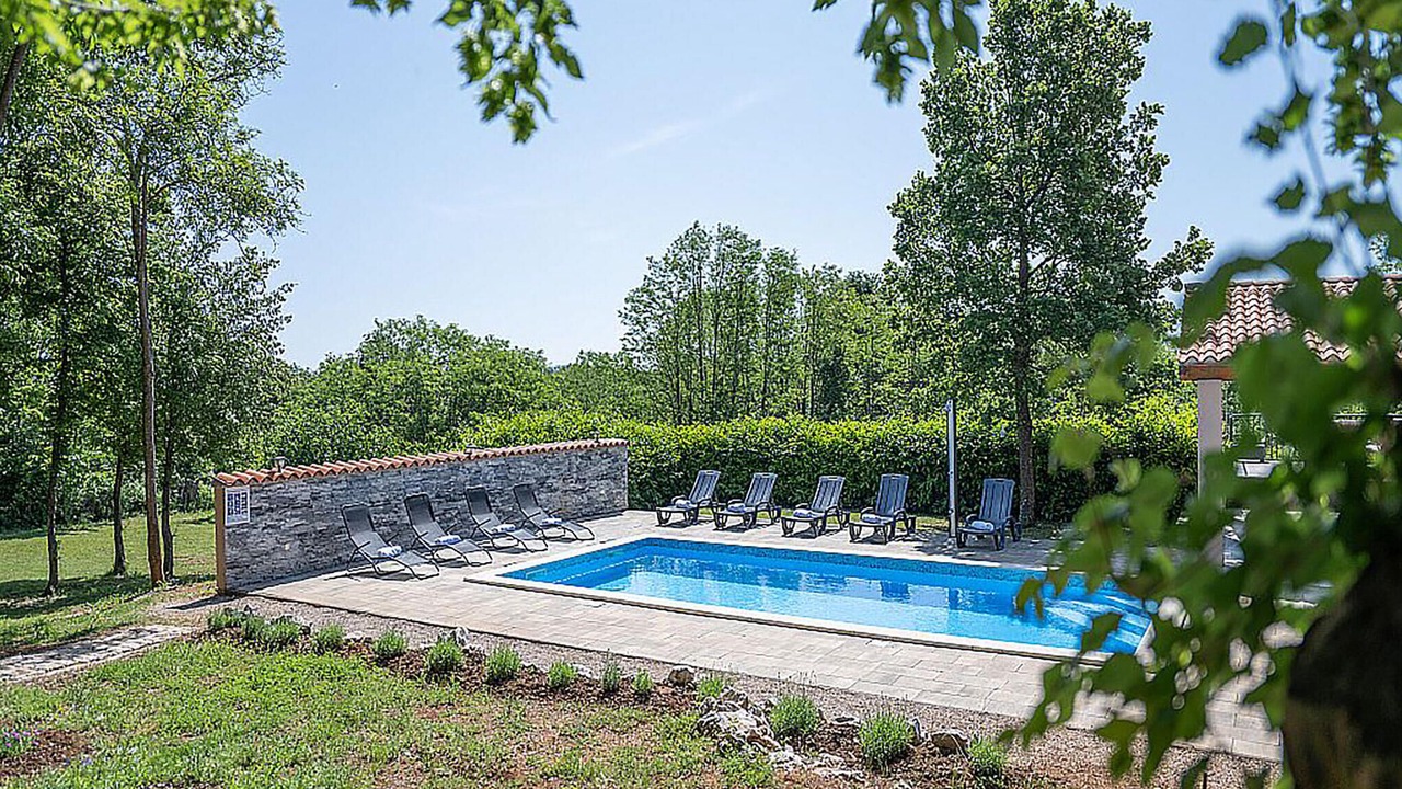 Photo of Outdoor in Zupanici