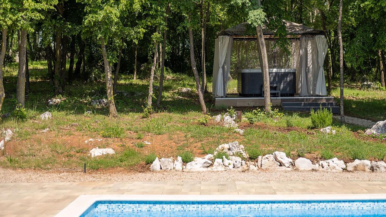 Photo of Outdoor in Zupanici