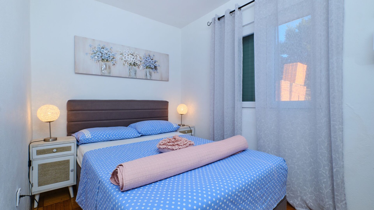 Photo of Bedroom in Lukovo Sugarje