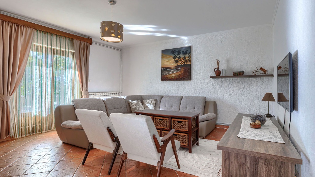 Photo of Livingroom in Brecevici