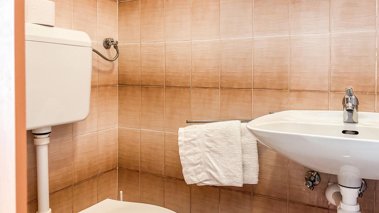 Photo of Bathroom in Lopar