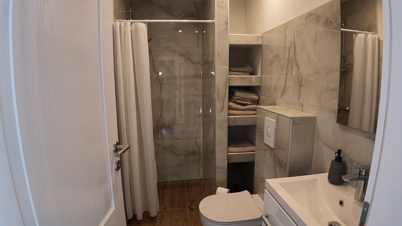 Photo of Bathroom in Sumece