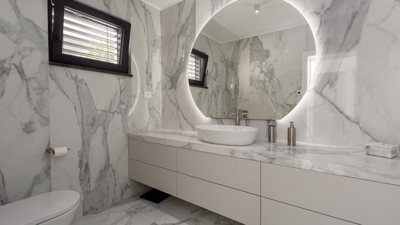 Photo of Bathroom in Basanija