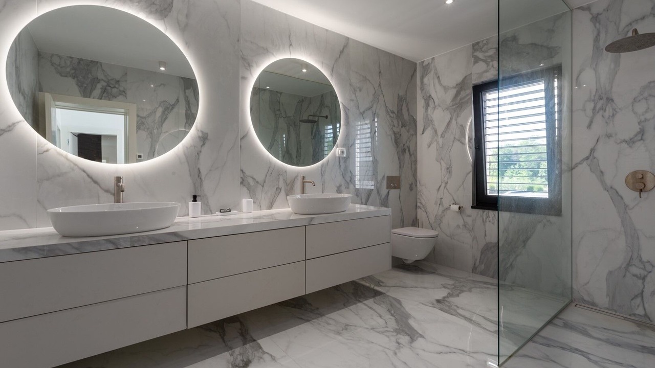 Photo of Bathroom in Basanija
