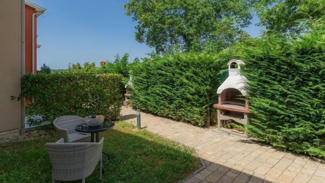 Photo of Outdoor in Krizine