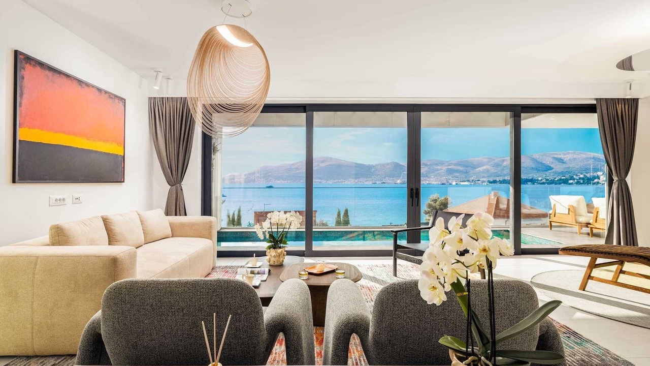 Photo of Livingroom in Okrug Gornji