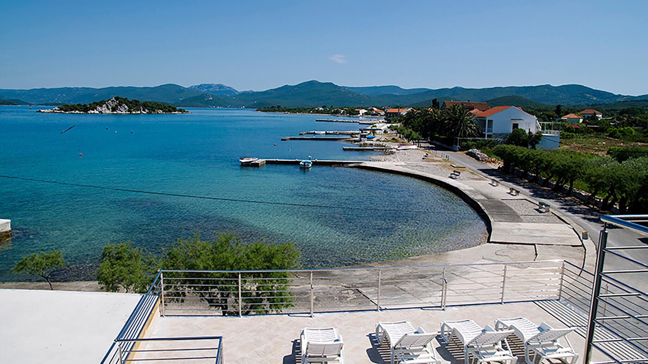 Photo of Outdoor in Sreser